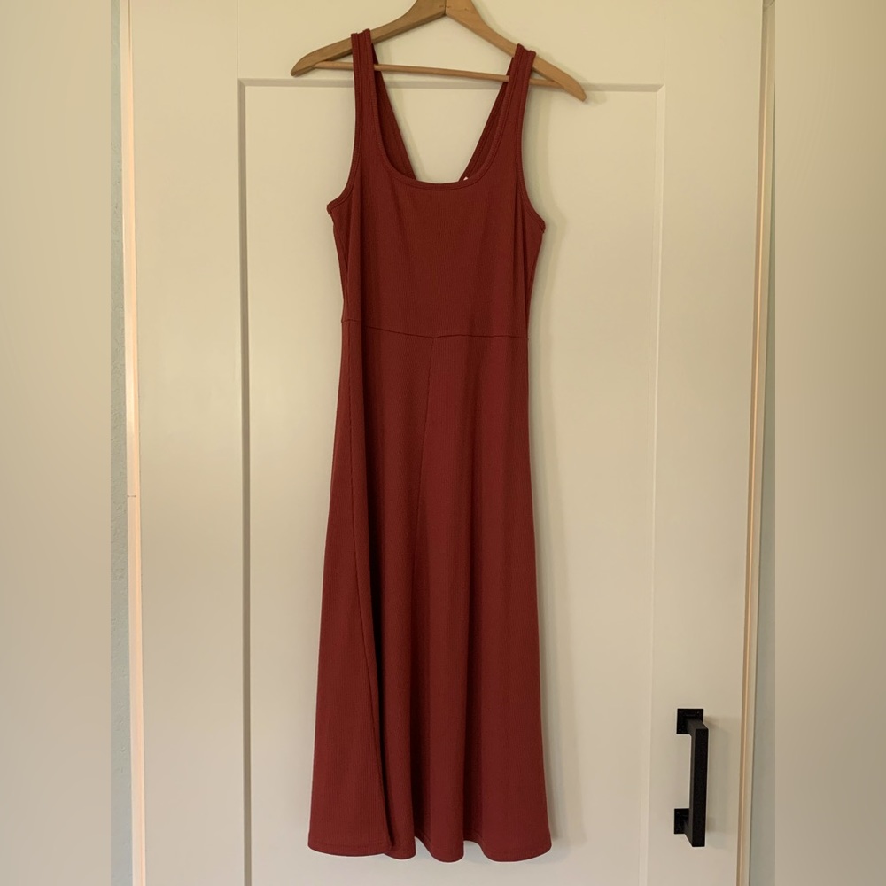 Treasure & Bond Ribbed Tank Midi Dress
